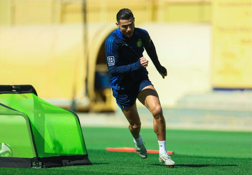 Al Nassr Training_ Al Nassr vs. Al Akhdood Live score_ Proleaguefootballsaudi.com