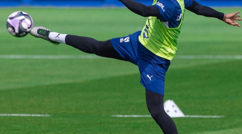 Al Hilal Training_ Al Hilal vs. Al Riyadh Live score_ Proleaguefootballsaudi.com