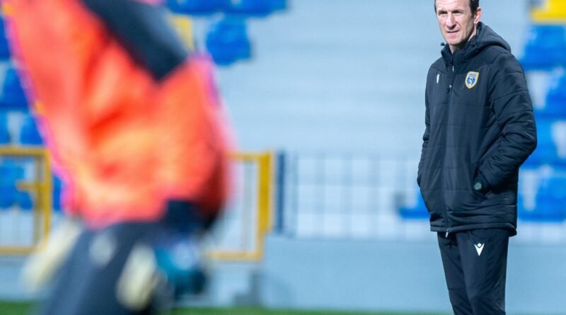 Al Taawoun Training_ Al Taawoun vs. Al Ittihad Live score_ Proleaguefootballsaudi.com