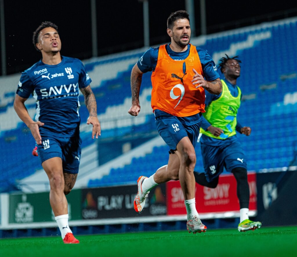 Al Hilal Training_ Al Hilal vs. Al Nassr Live score_ Proleaguefootballsaudi.com