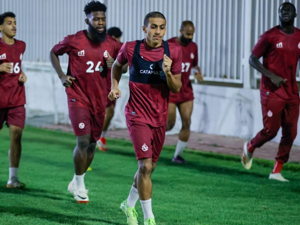 Al Kholood training session_ Al Kholood vs Al Akhdood Live score_ Proleaguefootballsaudi.com