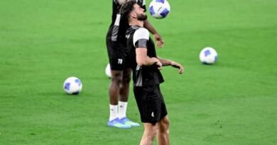 Al Shabab players during a training session ahead of their match against Al Taawoun