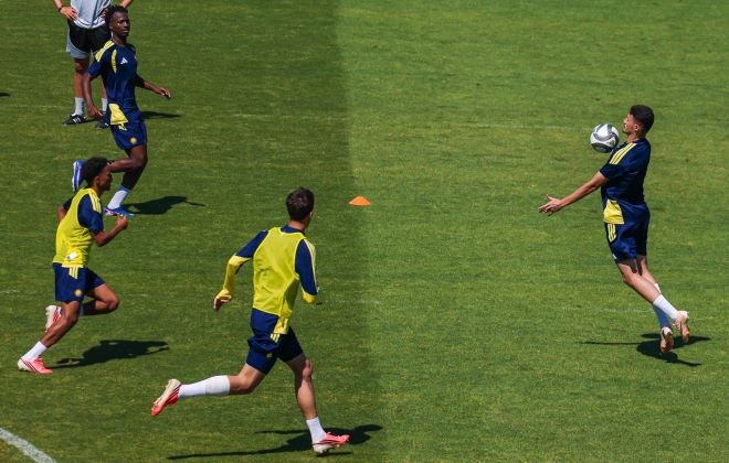 Al Nassr players during a training session ahead of their match against Al Taawoun
