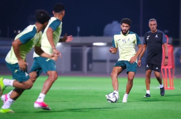 Al Khaleej vs. Al Fayha : Al khaleej players during a training session ahead of their match against Al Fayha