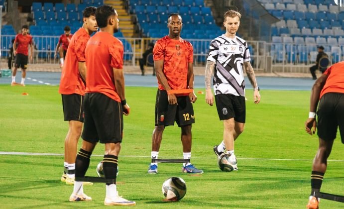 Al Riyadh vs. Al Qadsiah: Al Riyadh players during a training session ahead of their match against Al Qadsiah